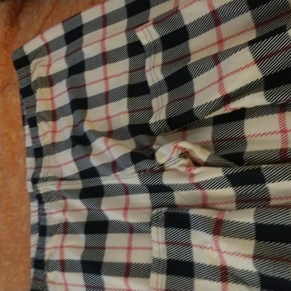 AUTHENTIC  Burberry Cap/ Free Bonus Leggings. - Picture 3 of 16